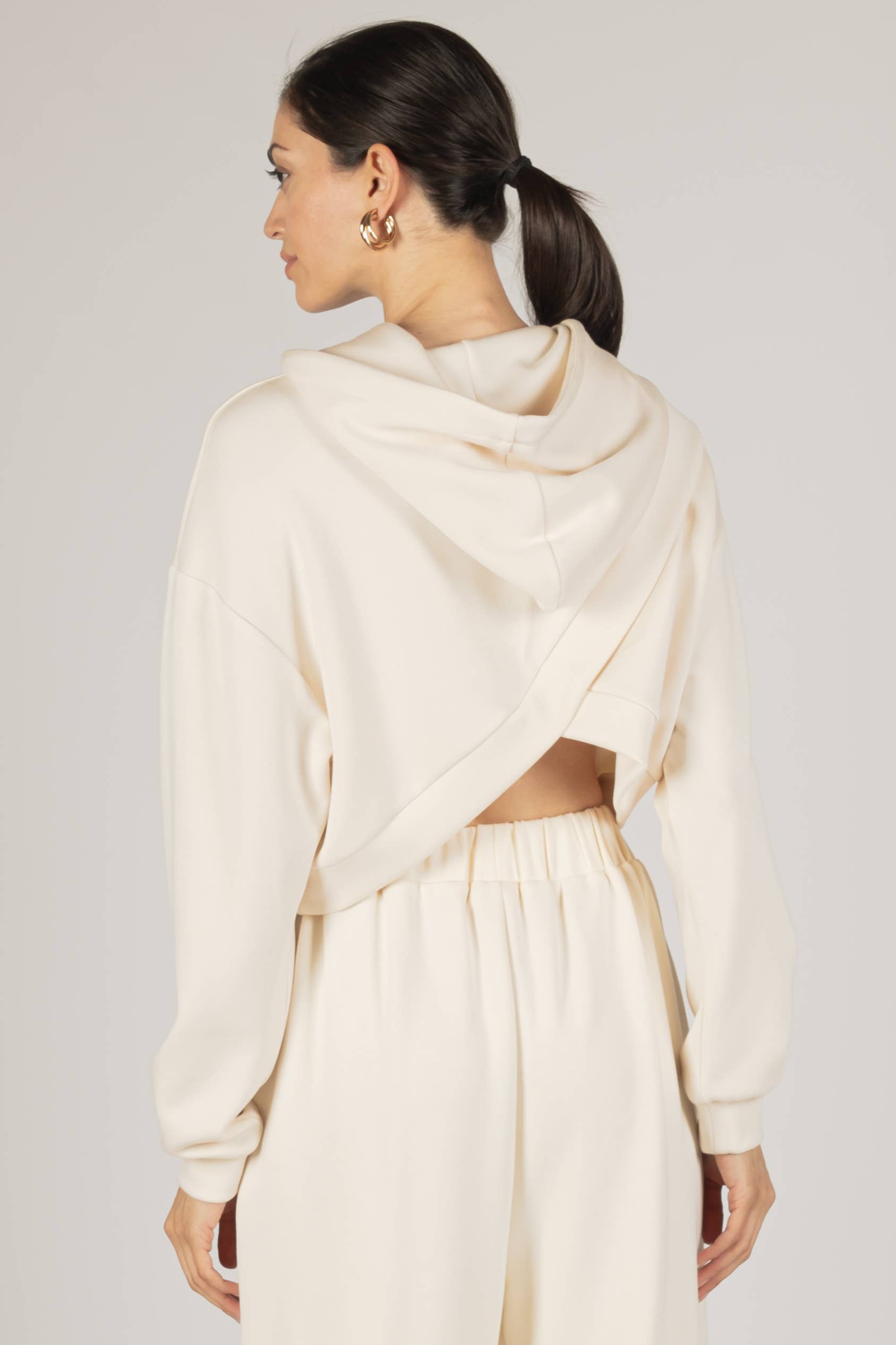 P. CILL - Wholesale Hoodie - Women's - P. CILL Butter Modal Cropped Hoodie Top4