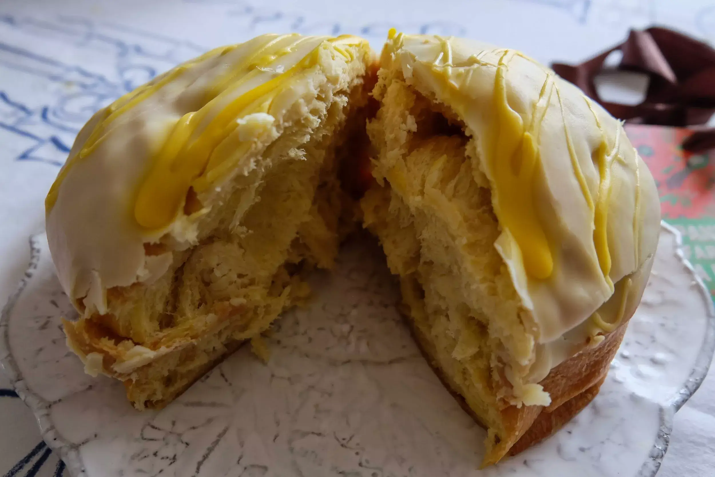 Les Deux Siciles - Wholesale Cake - Panettone with mandarin cream 500 g3