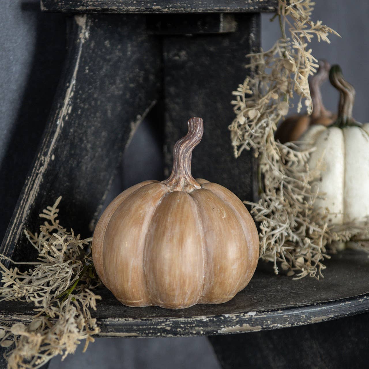 Ragon House - Wholesale Decorative Tabletop Object - 6" TAN RESIN PUMPKIN1