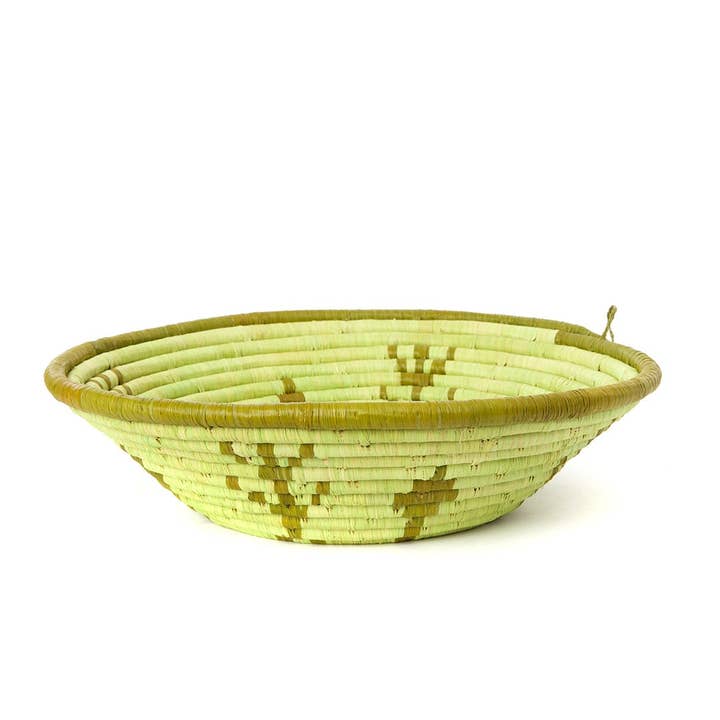 Swahili | AFRICAN MODERN - Wholesale Basket - Green Meadow Raffia Basket from Uganda