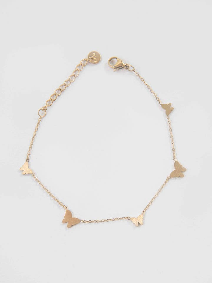 Flutter Linked Charm Bracelet | Gold for wholesale by Lovoda