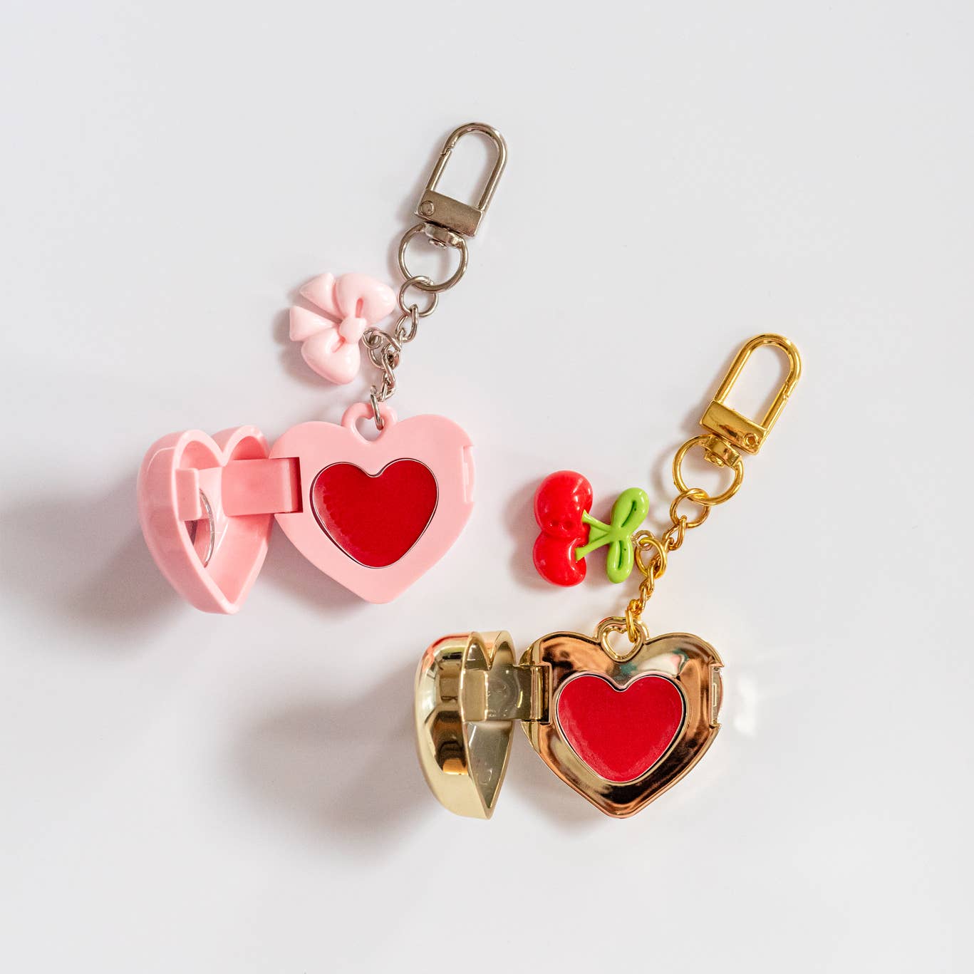 Candier - Wholesale Lip Balm - CHERRY & BOW LIP BALM HEART KEYCHAIN / BAG CHARM0