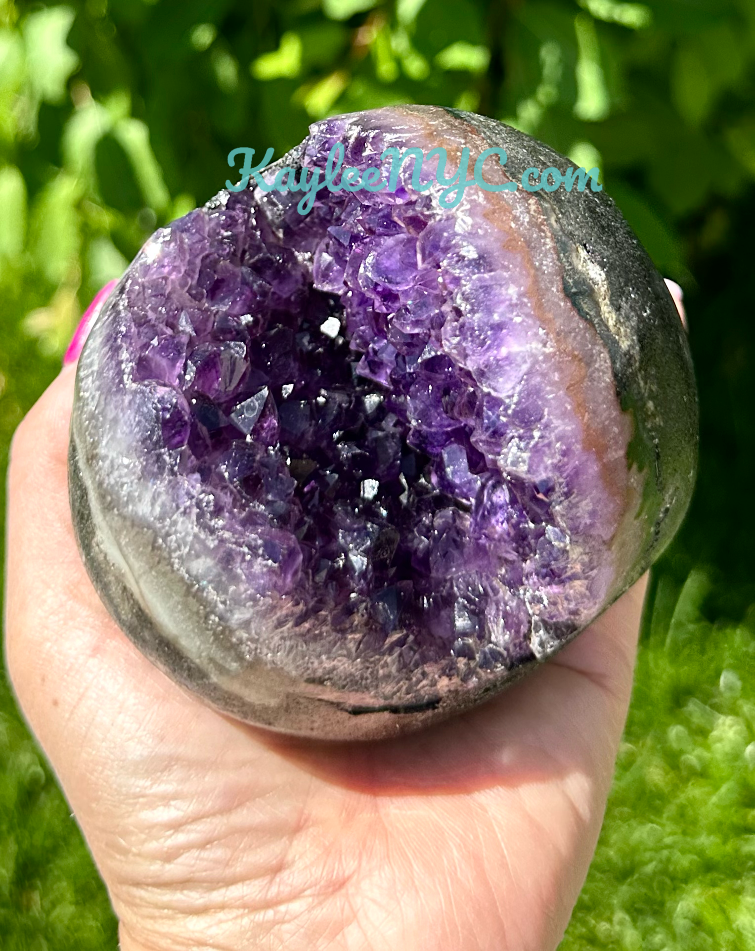 KayleeNYC - Wholesale Spiritual Stone/Crystal - Wholesale lot 6-10 Pcs Amethyst Spheres 4.3-4.5 lbs7