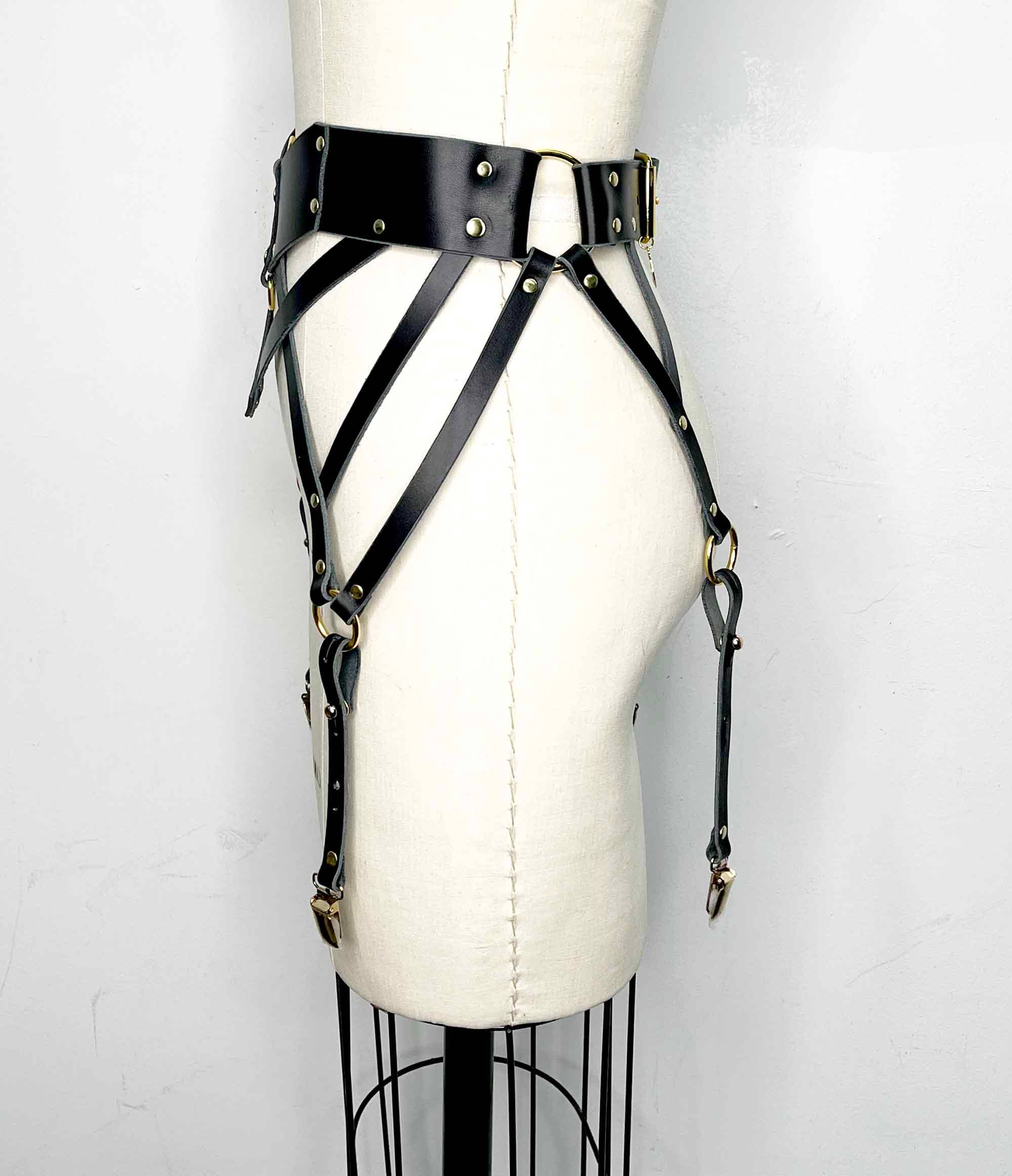 Love Lorn Lingerie - Venta al por mayor Cinturón - Mujer - Liguero Ostara de cuero negro2