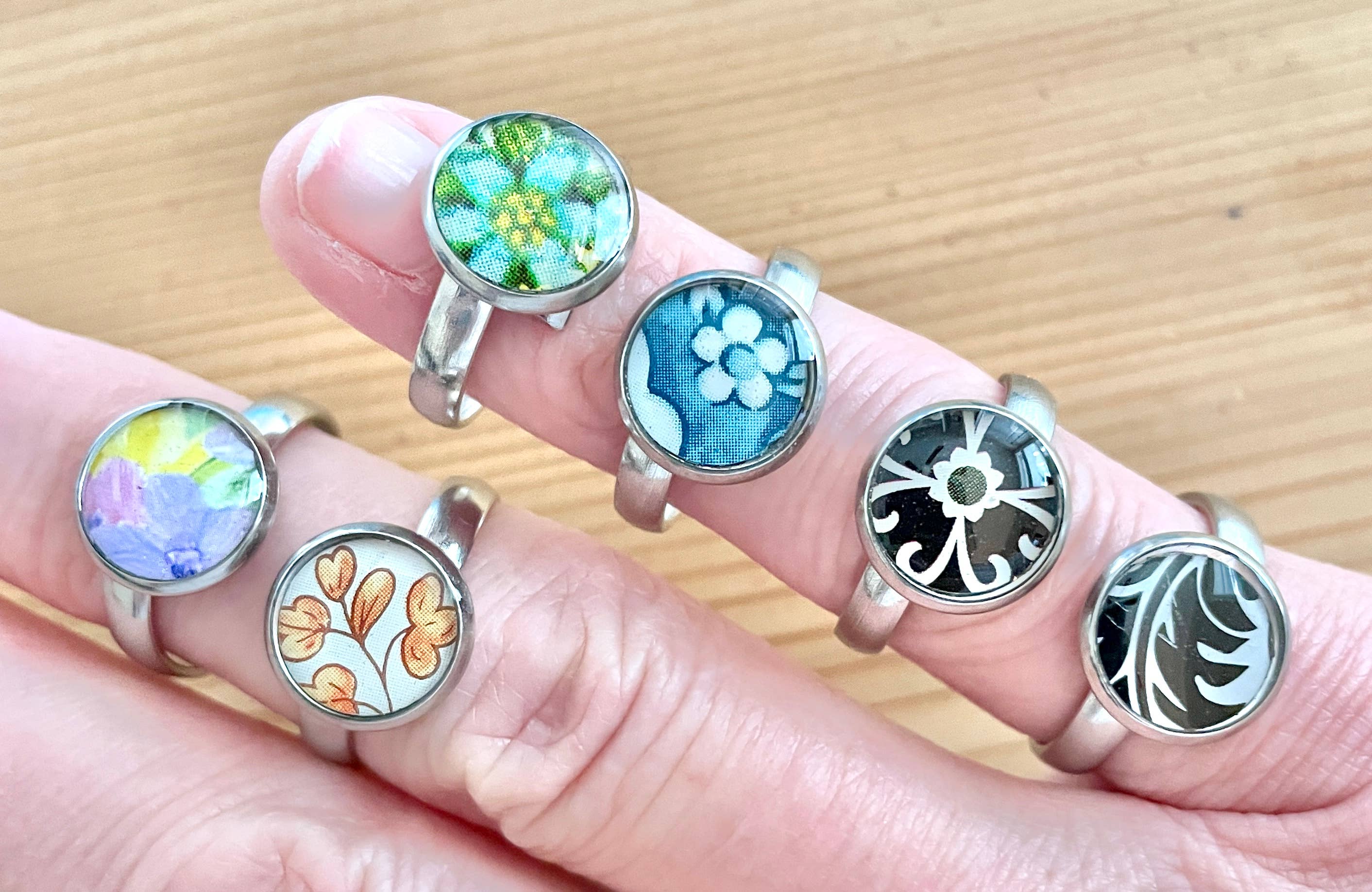 TTE Designs - Wholesale Cocktail/Statement Ring - Assorted Vintage Tin under Resin Adjustable Rings 2