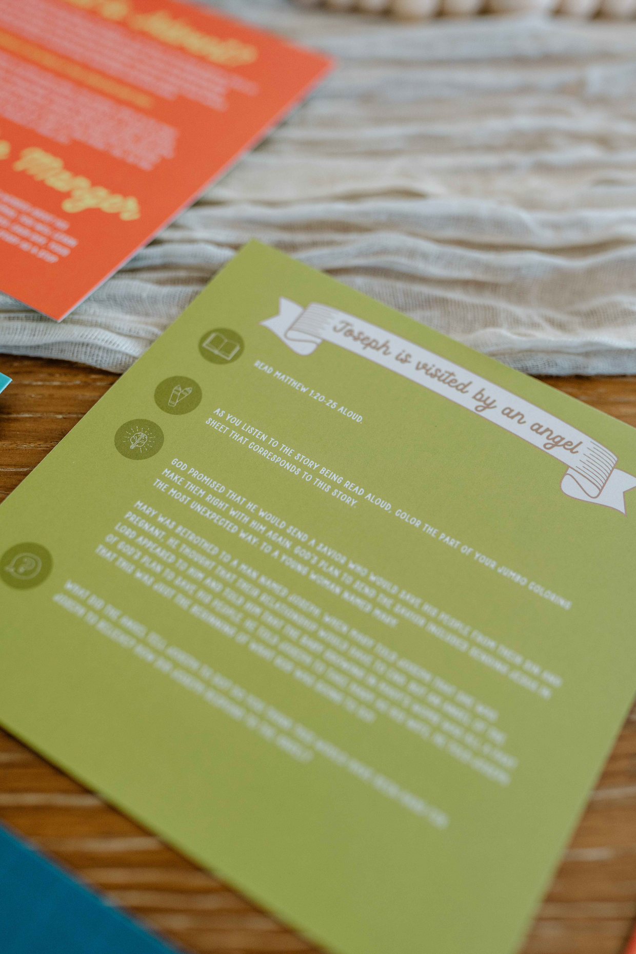 Tiny Theologians – Cartões de aprendizagem - Crianças e bebés por atacado – Conjunto de Cartões Viagem para a Manjedoura7