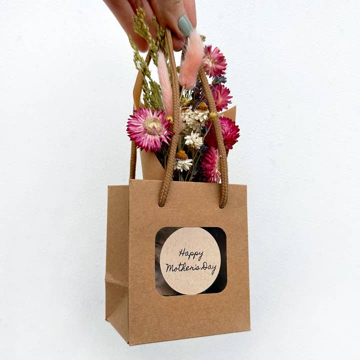 CA Studios - Wholesale Dried/Pressed Flowers - Happy Mother's Day Bouquet Bag Dried Floral Gift10