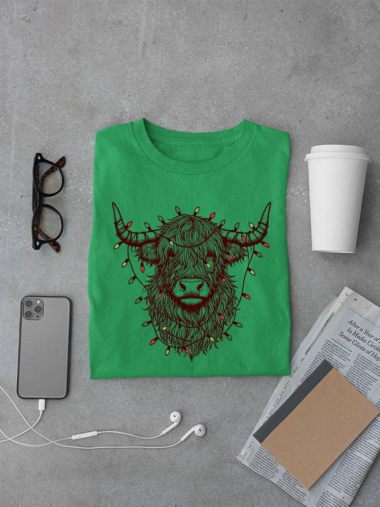 Swift Retail - Wholesale T-Shirt (Graphic) - Men's - Highland Cow Christmas Lights T-shirt Men's2