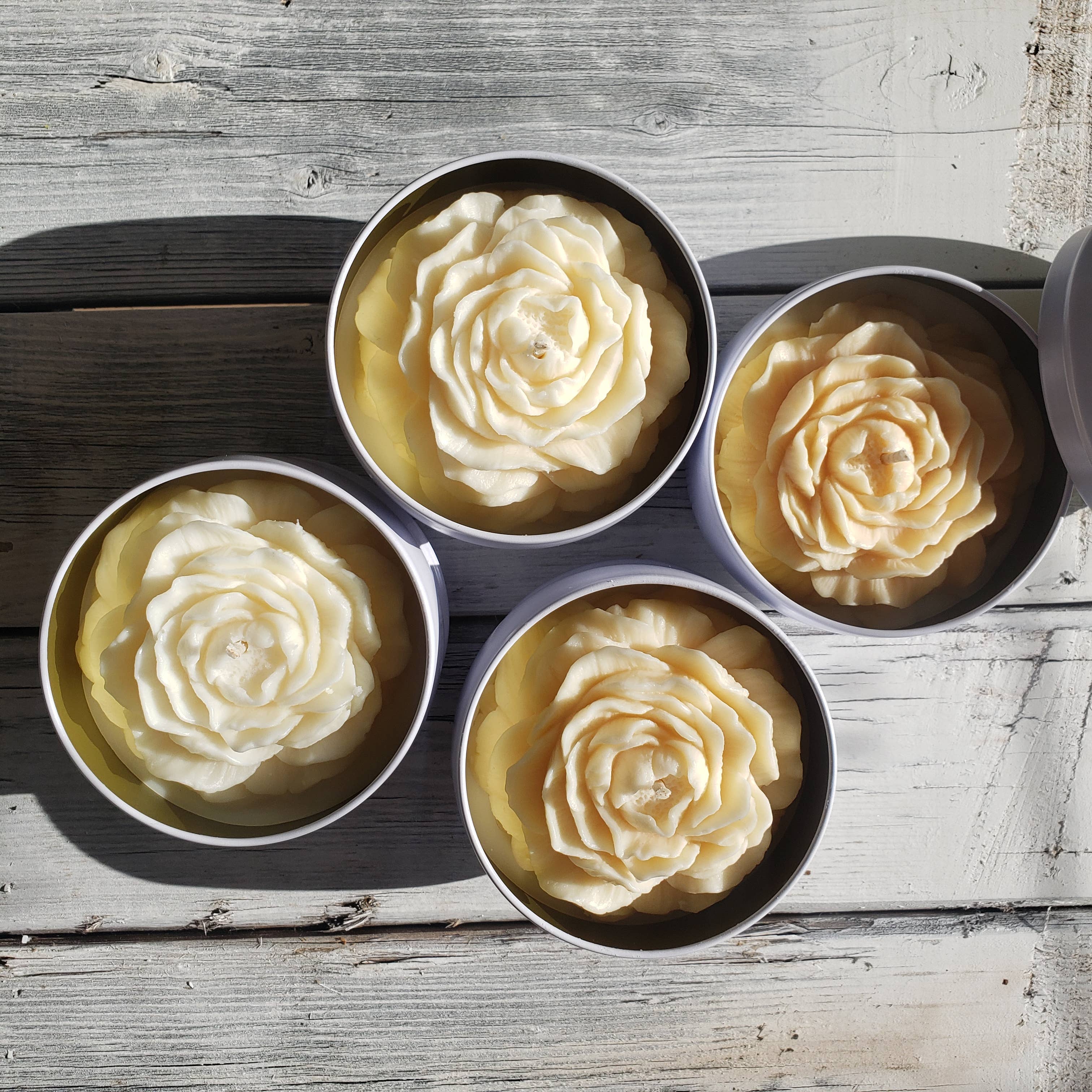 LiveYoung Candle Company - Wholesale Novelty Candle - Ombre Bouquet of Peony Candles | White Tin Flower Candle2