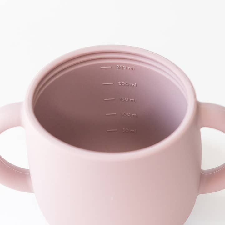 Babeehive Goods - Wholesale Snack Box - Kids & Baby - Silicone Snack Cup with Lid14