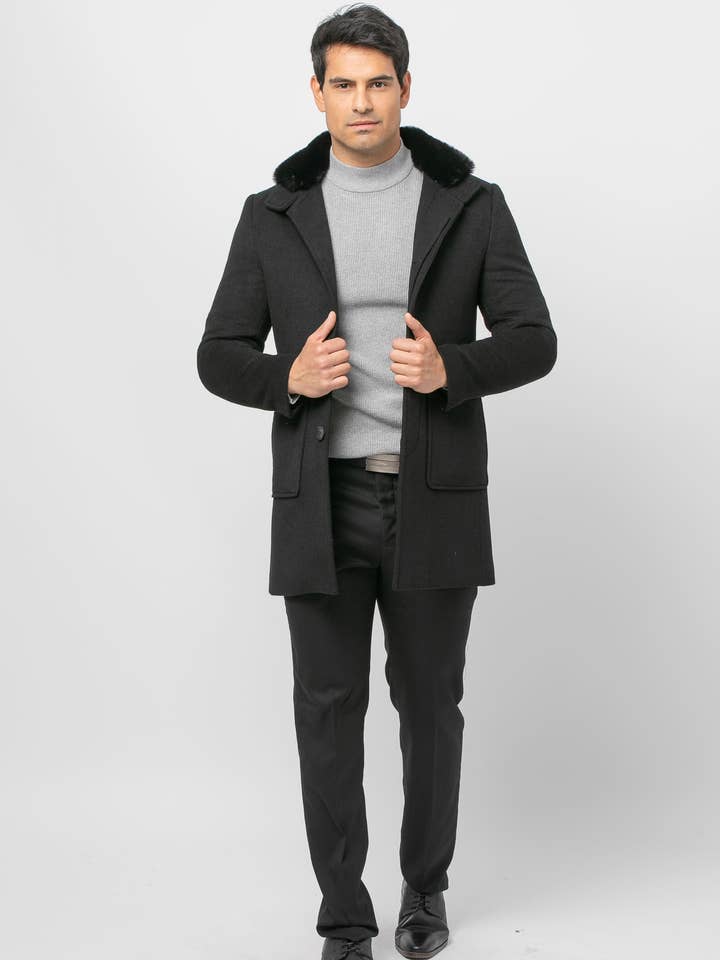 Uldfrakke med høj krave og pels uden direktør for engroshandel hos Núñez de Arenas