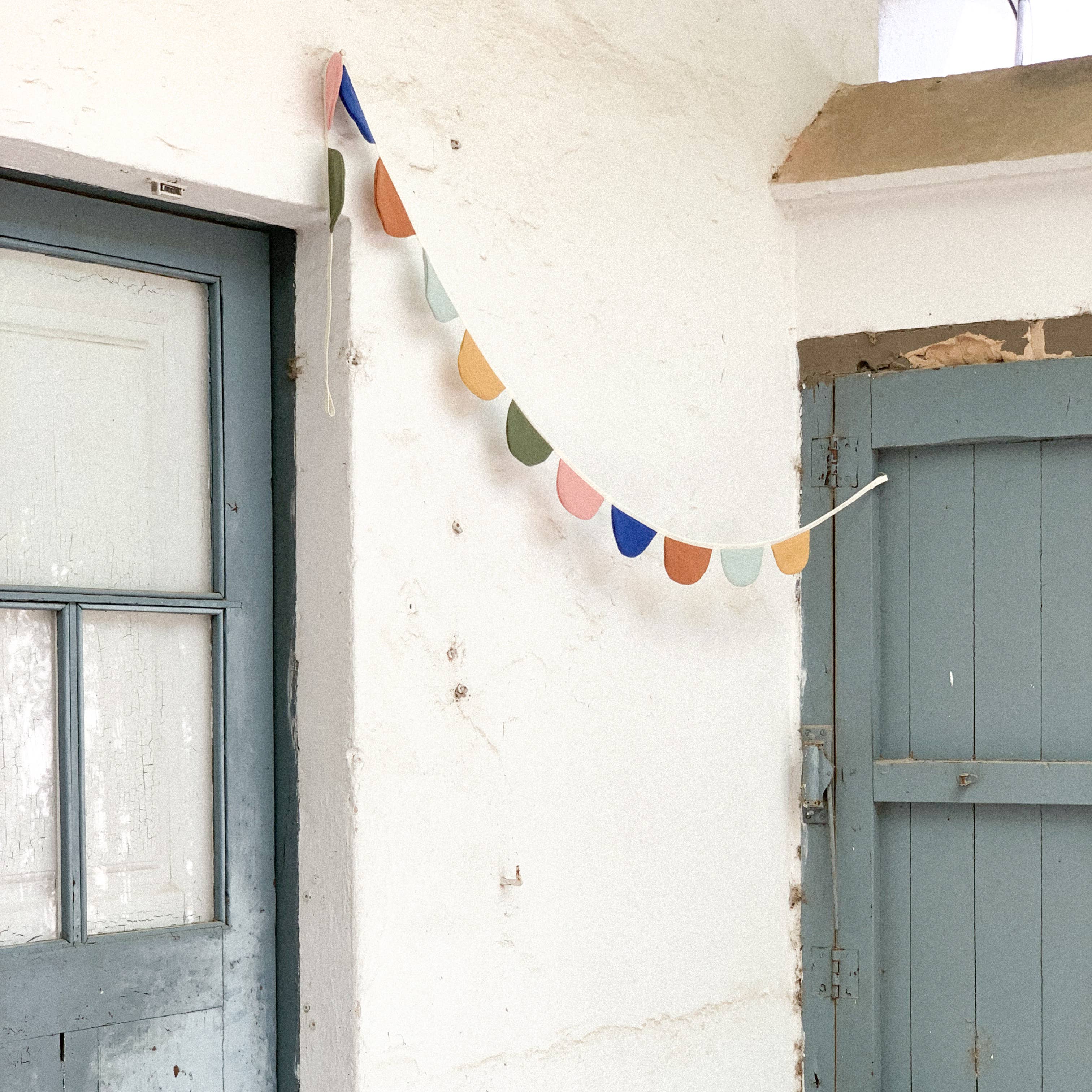 Monocrom – Engroshandel Guirlande – Bomuldsbanner med 12 halvcirkler i Verbena4