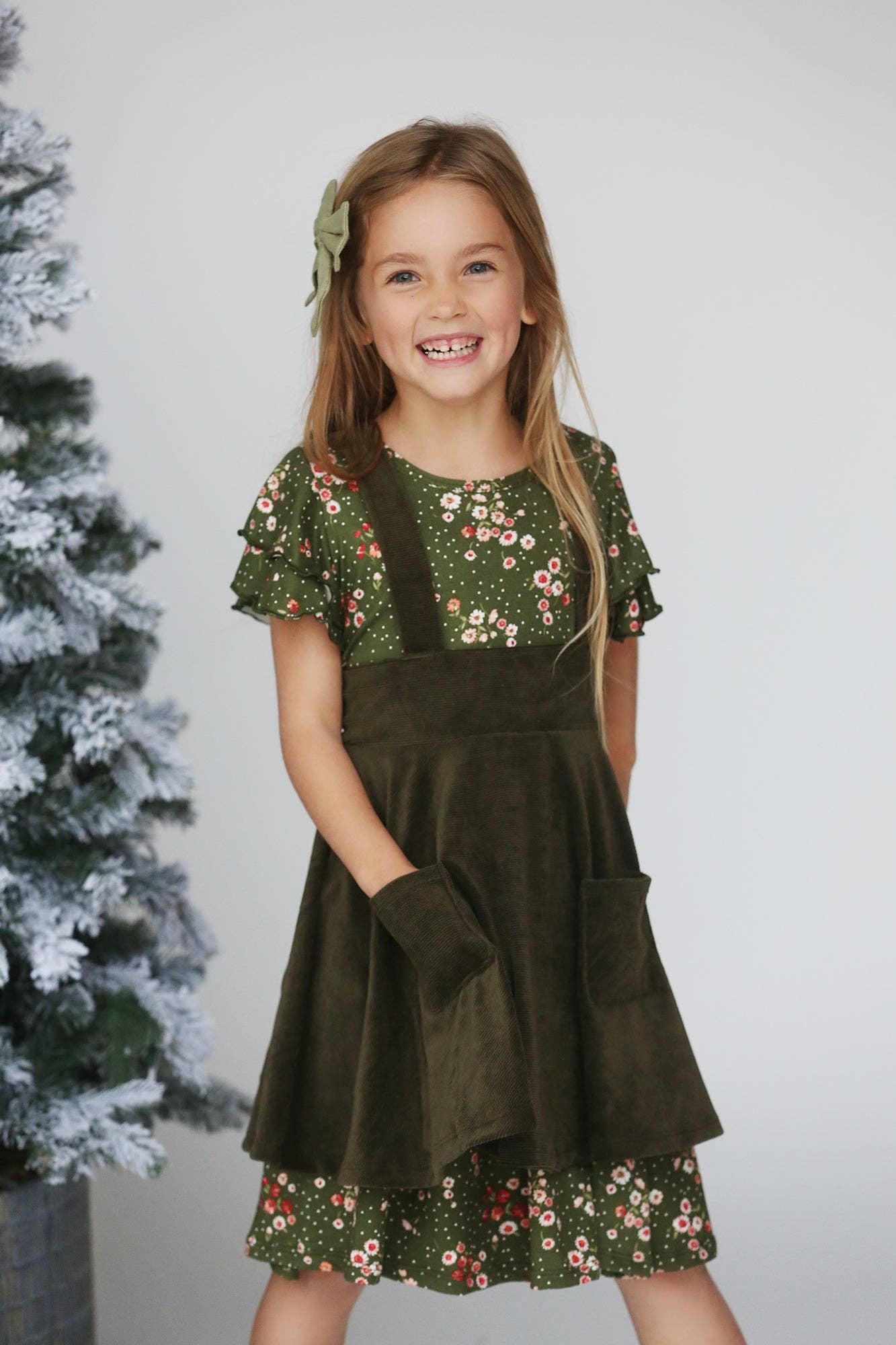 Navy Fields – Engroshandel Kjole - Børn – Sophie Grøn Blomstret Kjole2