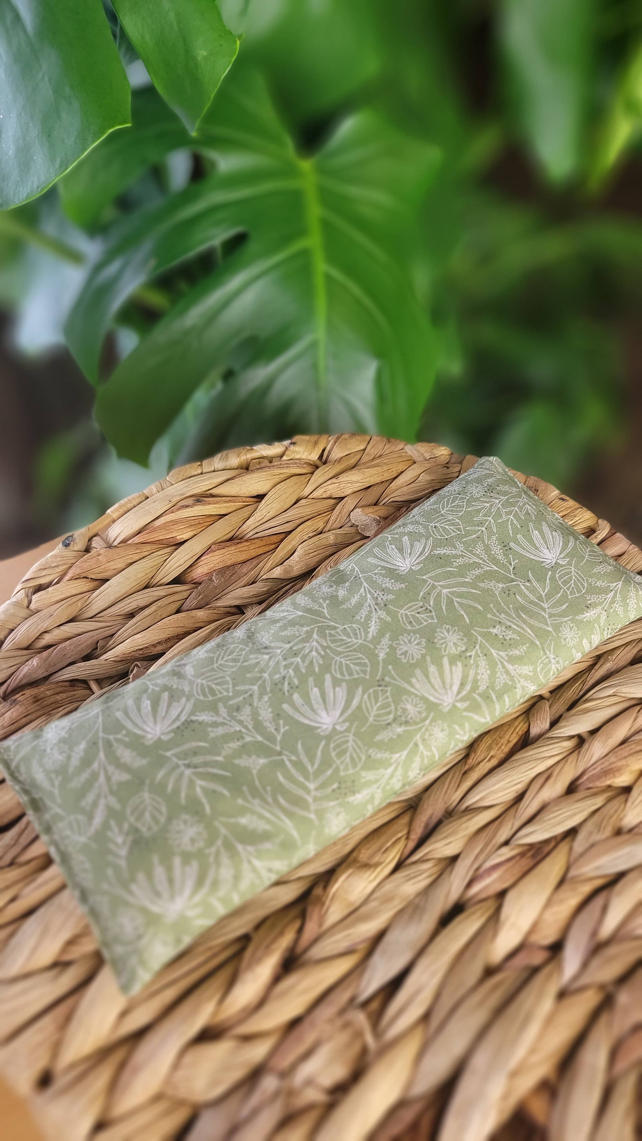 Calm Your Vibes - Vente Oreiller de spa/de thérapie - Housse lavable pour coussin yeux en coton 100 % - Forme cœur et cou32