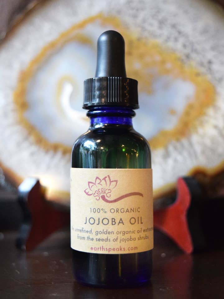 Jojoba Oil for wholesale by Earth Speaks