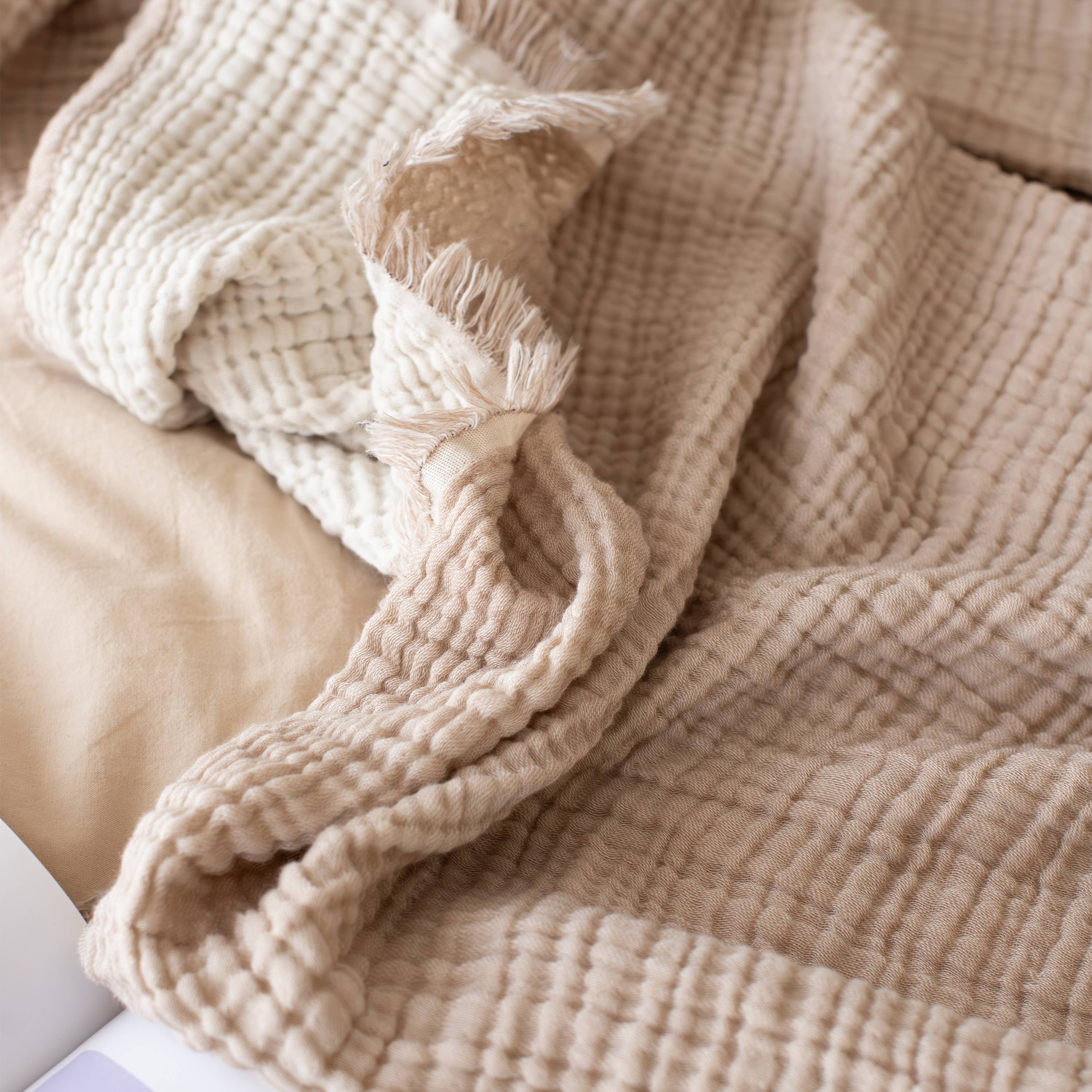 Vivamaison - Vente Plaids - Couvre-lit en mousseline frangé 100 % coton doux, 4 couches premium69