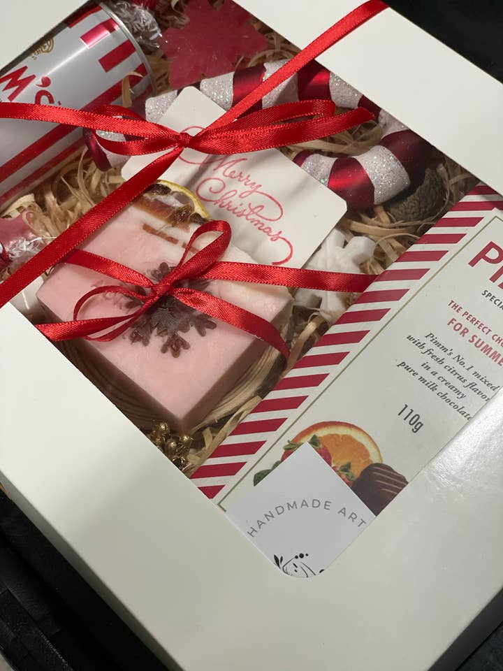Pimms Christmas - Deluxe & Handmade Gift Set for wholesale by ADRIANA'S ART - HANDMADE ARTISAN PRODUCTS