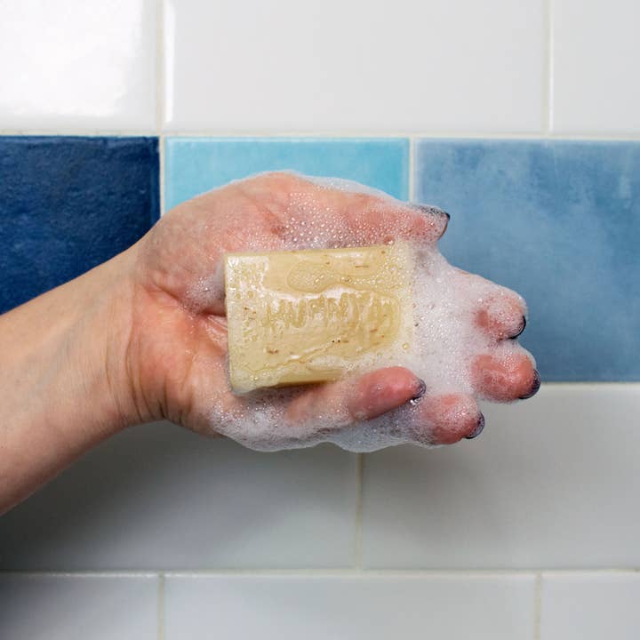 Unemployed Philosophers Guild - Wholesale Bar Soap - Pooh Hunny Soap2