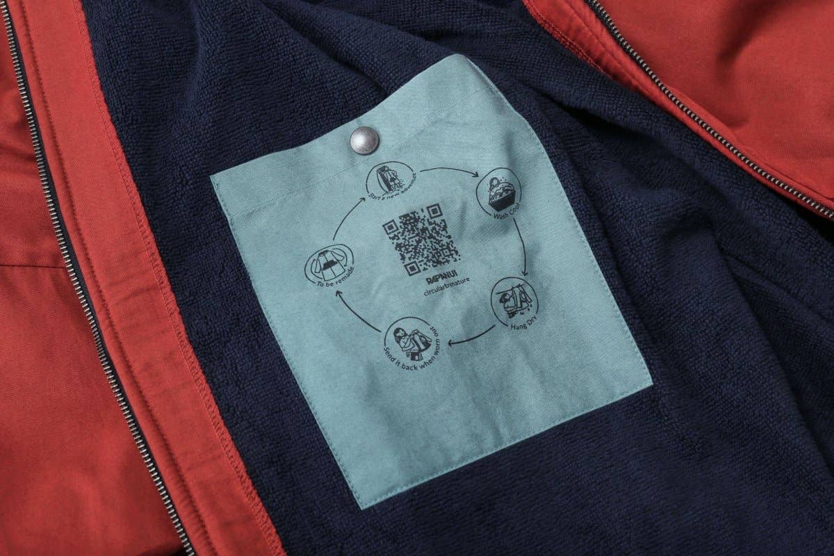 Rapanui Clothing – wholesale Robe – Men's – Men's Shorebreak Changing Robe5