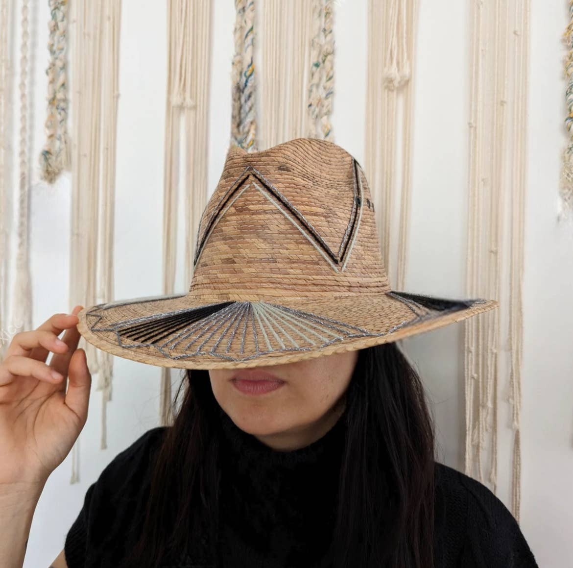 The Faria - Wholesale Straw Hat - Women's - Straw hat with embroidered decoration3