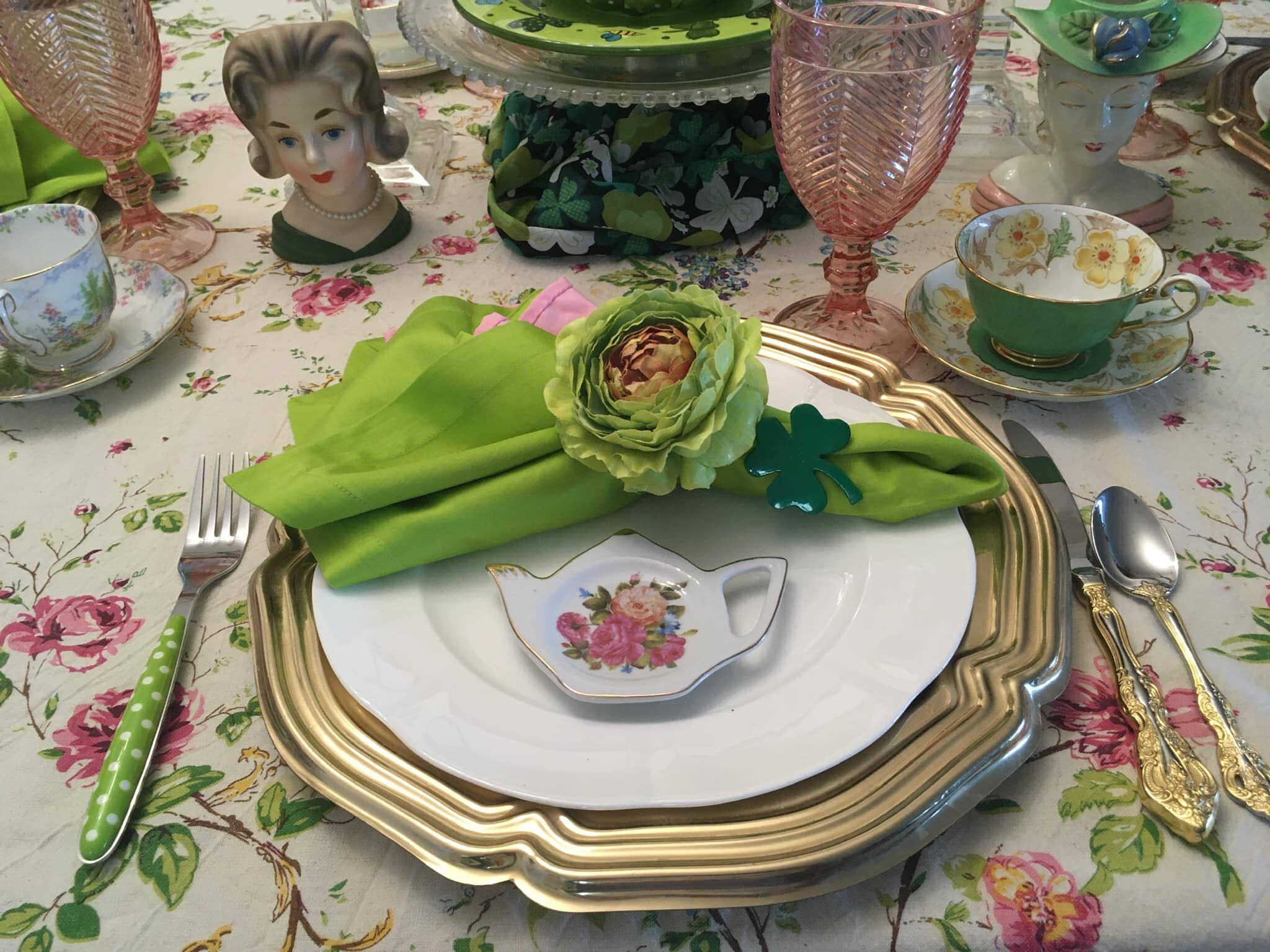 All Little Cute Things – Engroshandel Tesi – Tepose Holder. Engelsk Have Blomst Tekande. Party Favor0