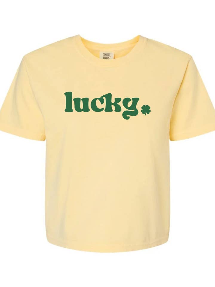 T-shirt rétro chanceux ⭐ pour la vente par Stated Brands