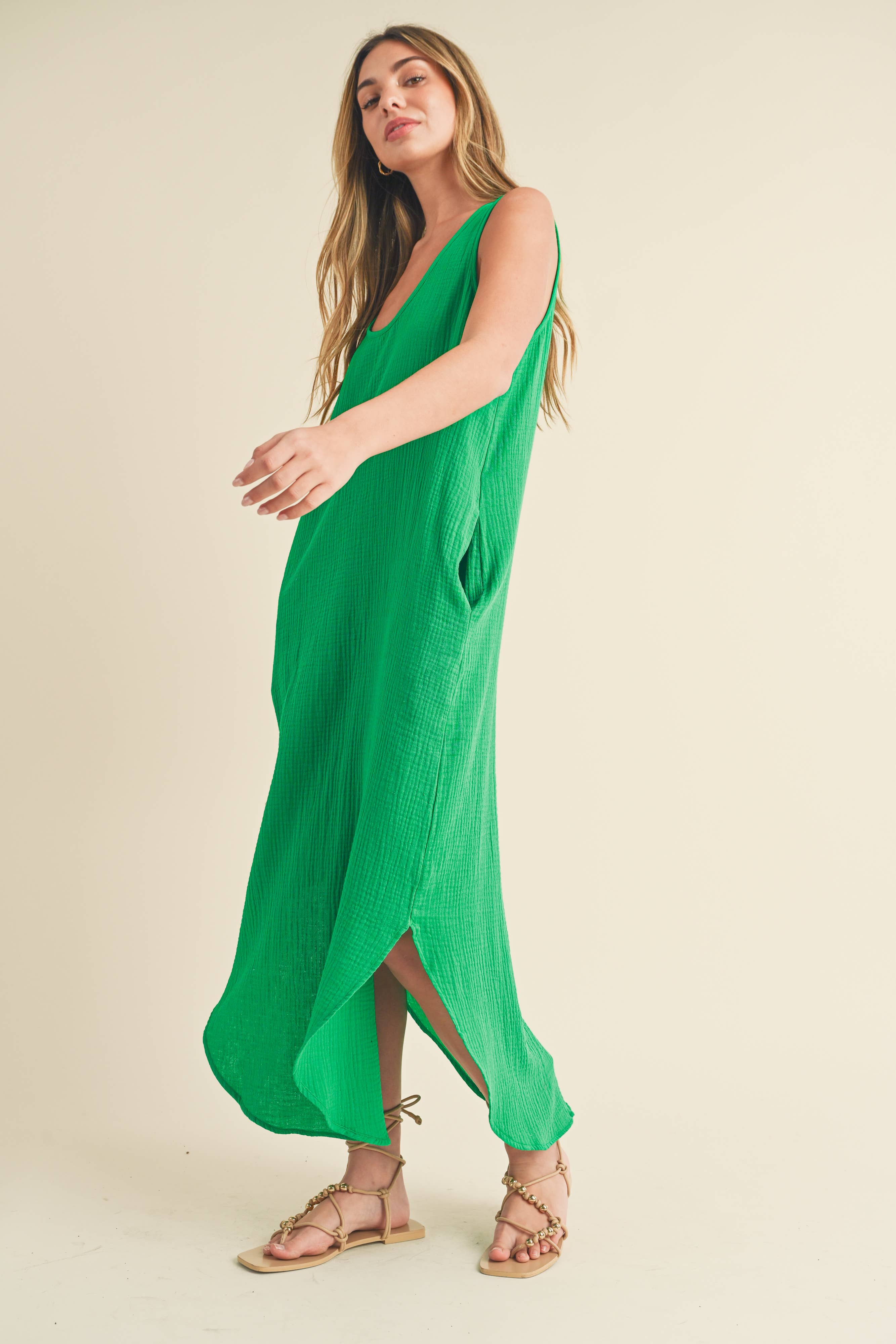 AEMI + CO - Wholesale Dress - Women's - 420AS Daisy Dress 525