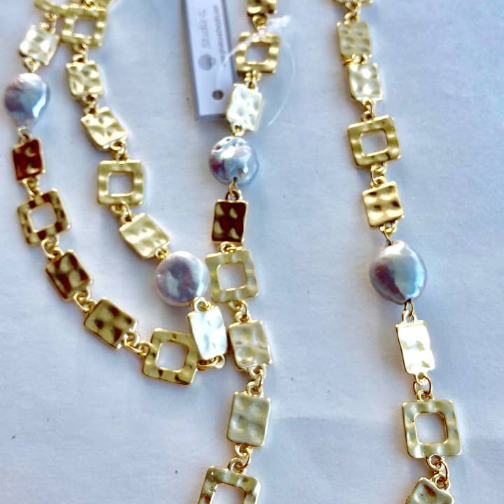 Studio G - Vendita all'ingrosso Collane di perline/perle - #455 Geo Pearl e Coin Pearl Long2