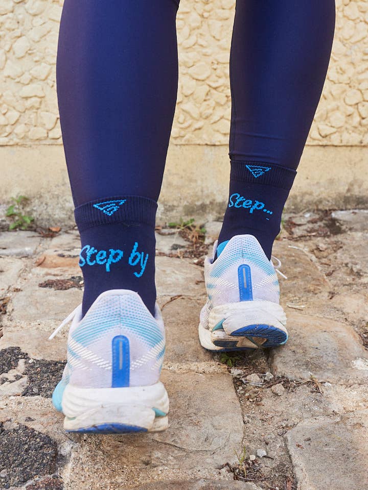 Dames sportieve halfhoge sokken – ademend, anti-wrijving, gemaakt in Frankrijk & gerecycled voor wholesale door Gayaskin