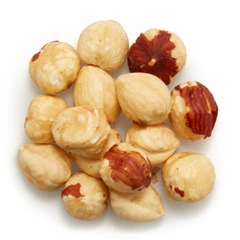 Yupik - Wholesale Nuts - ORGANIC DRY ROASTED FILBERTS, 11 LBS (30066)