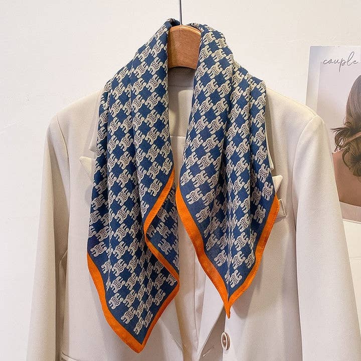 Foulard carré imprimé pour la vente par Mirazshoes WholeSale
