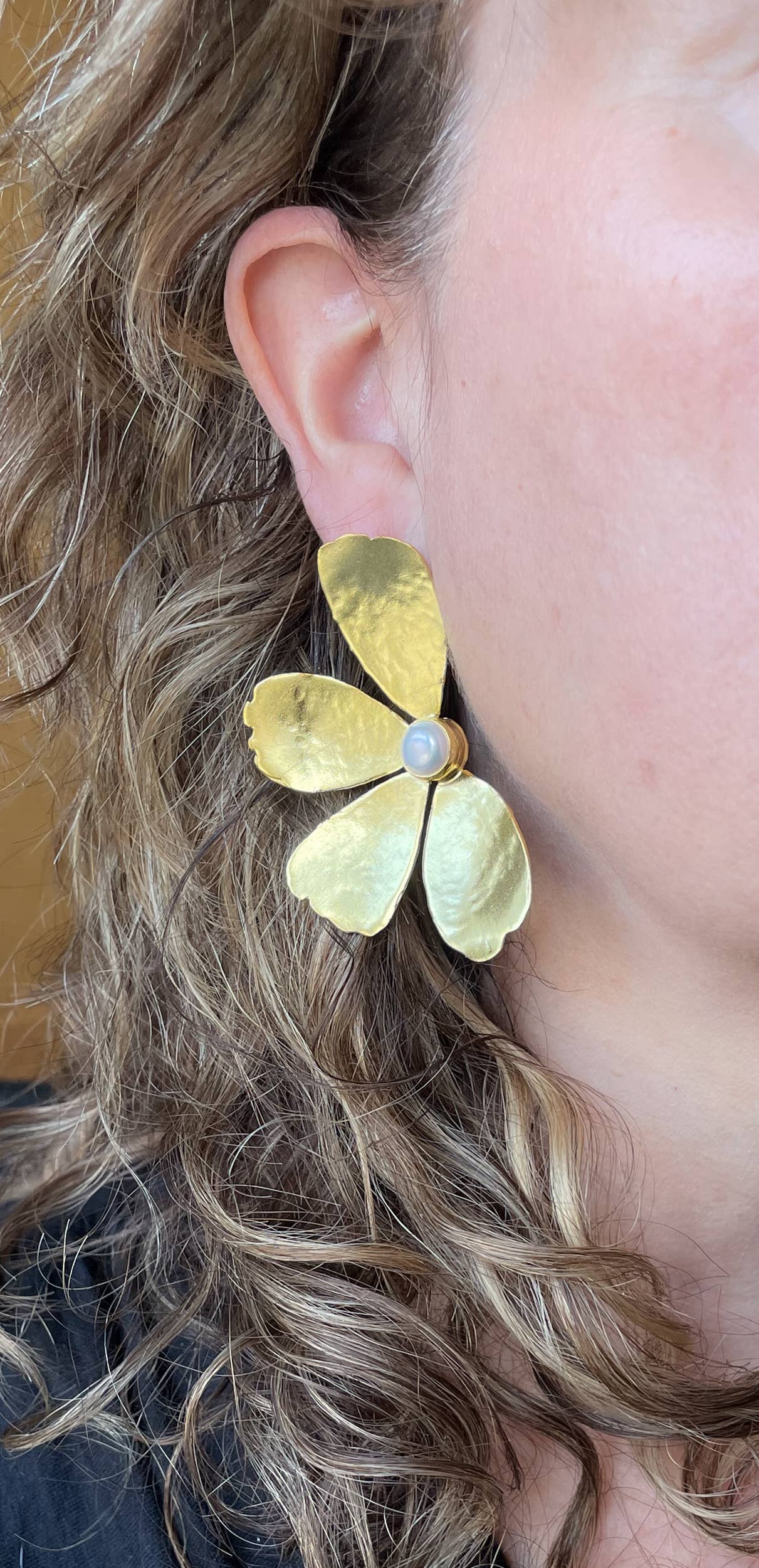 AJS Design Studio - Wholesale Dangle Earrings - Gold plated brass large flower earrings with pearl0