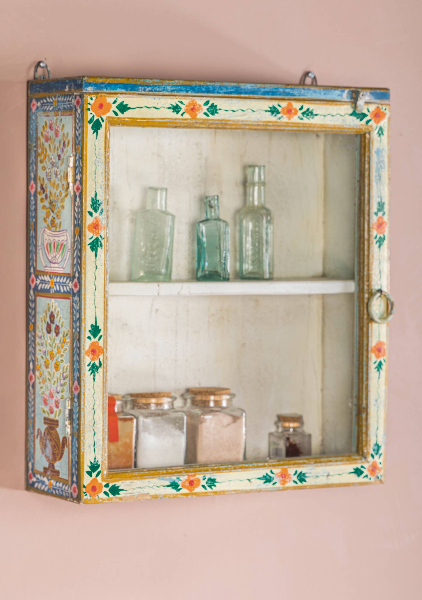 Namaste – wholesale Wall-mounted shelf – Kanchana Glazed Wall Showcase Hand Painted2