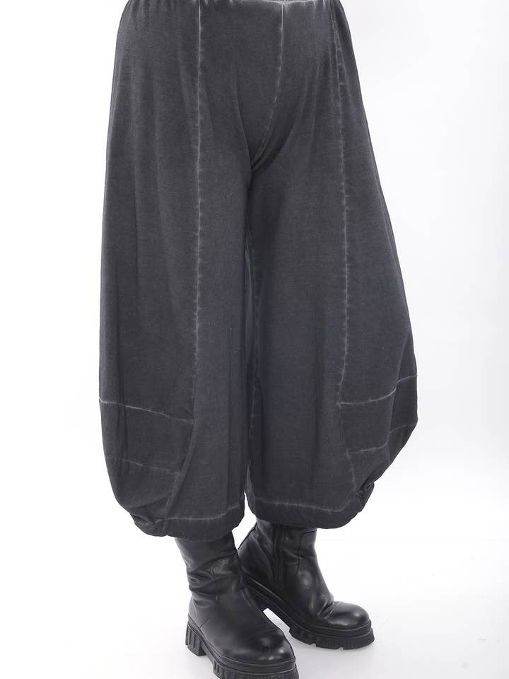 Pantalon en coton surdimensionné 23644 pour la vente par Zilberman