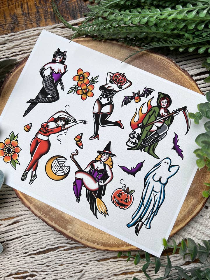 Impression Flash Art de Spooky Babes pour la vente par Holli Rose Art