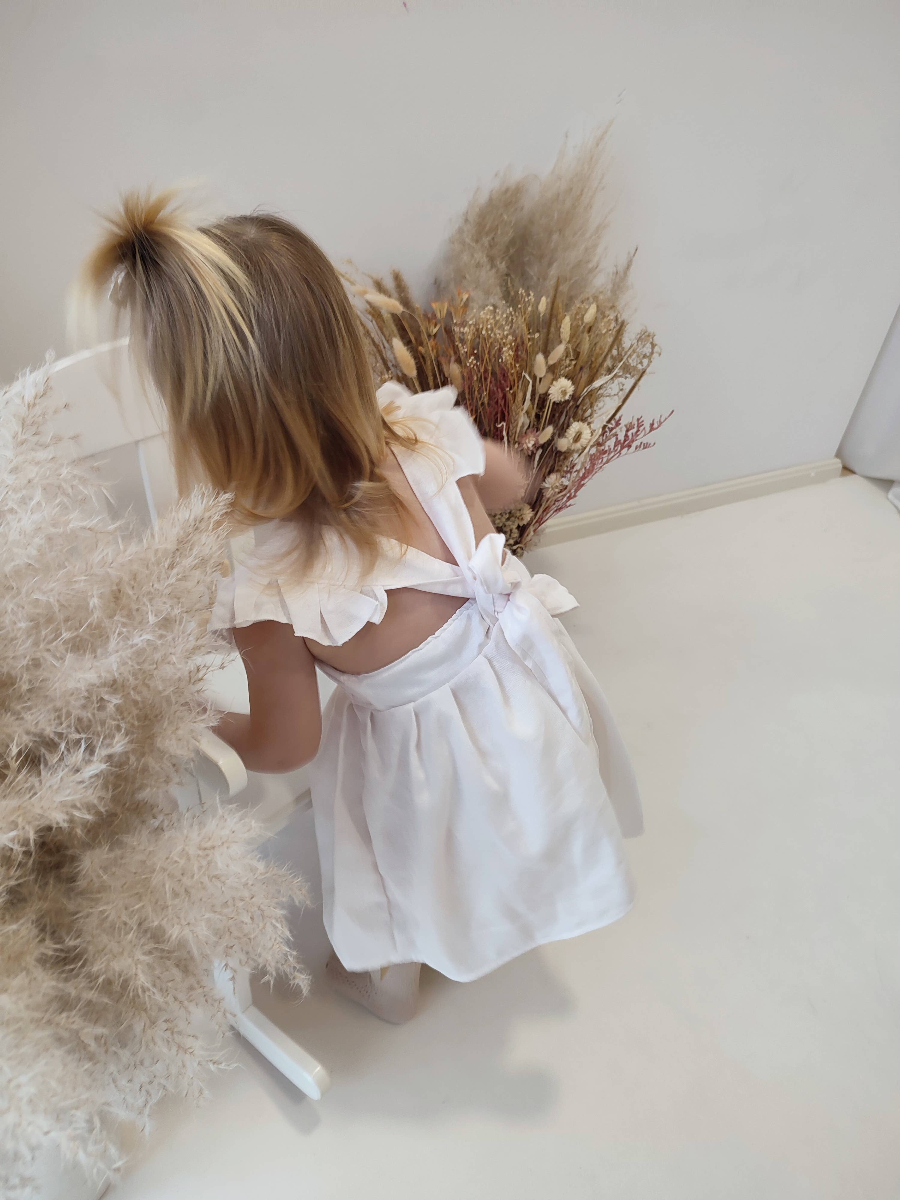 Petiteaude - Venta al por mayor Vestido - Niños - Vestido de delantal de bautizo para niña con flores de primavera y verano para niñas6