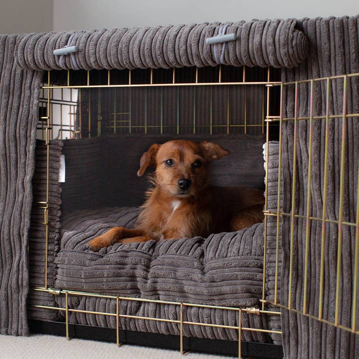 Lords and Labradors - Wholesale Pet Bed - Dog - Dog Crate Set in Dark Grey Essentials Plush6