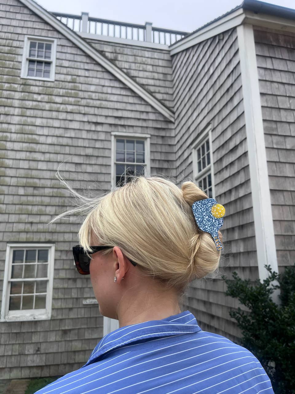 Solar Eclipse – wholesale Hårklämma - Dam – Handmålad Pickleball Paddle Claw Hair Clip | Miljövänlig2