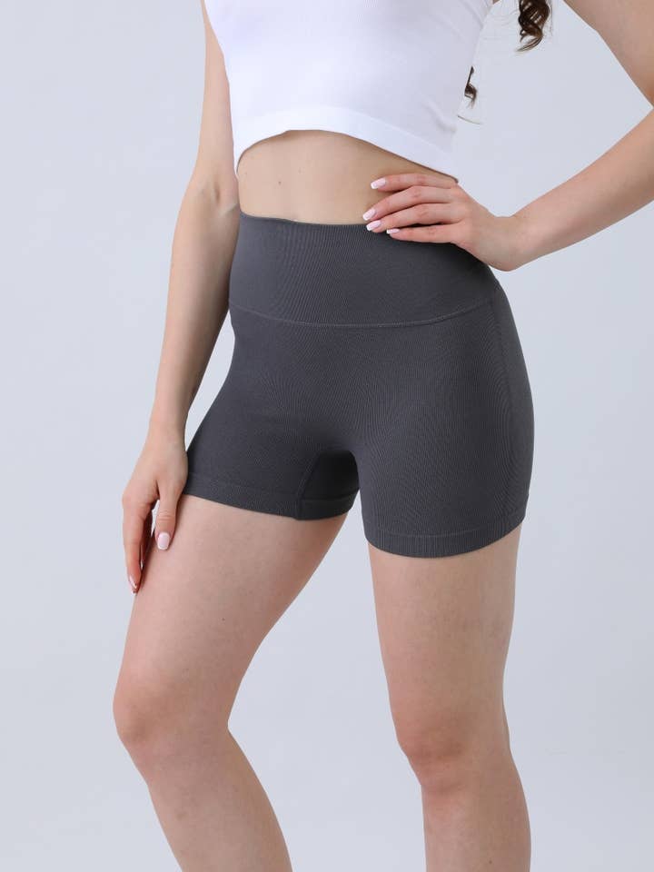 Leto Accessories - Wholesale Shorts - Women's - All-Day Comfort Seamless Shorts – Breathtakingly Soft