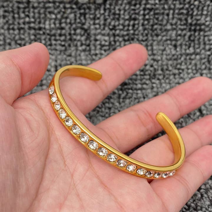 Mio Queena - Wholesale Cuff Bracelet - FGS - Inlaid CZ 18K Gold Plated Stainless Steel Cuff3