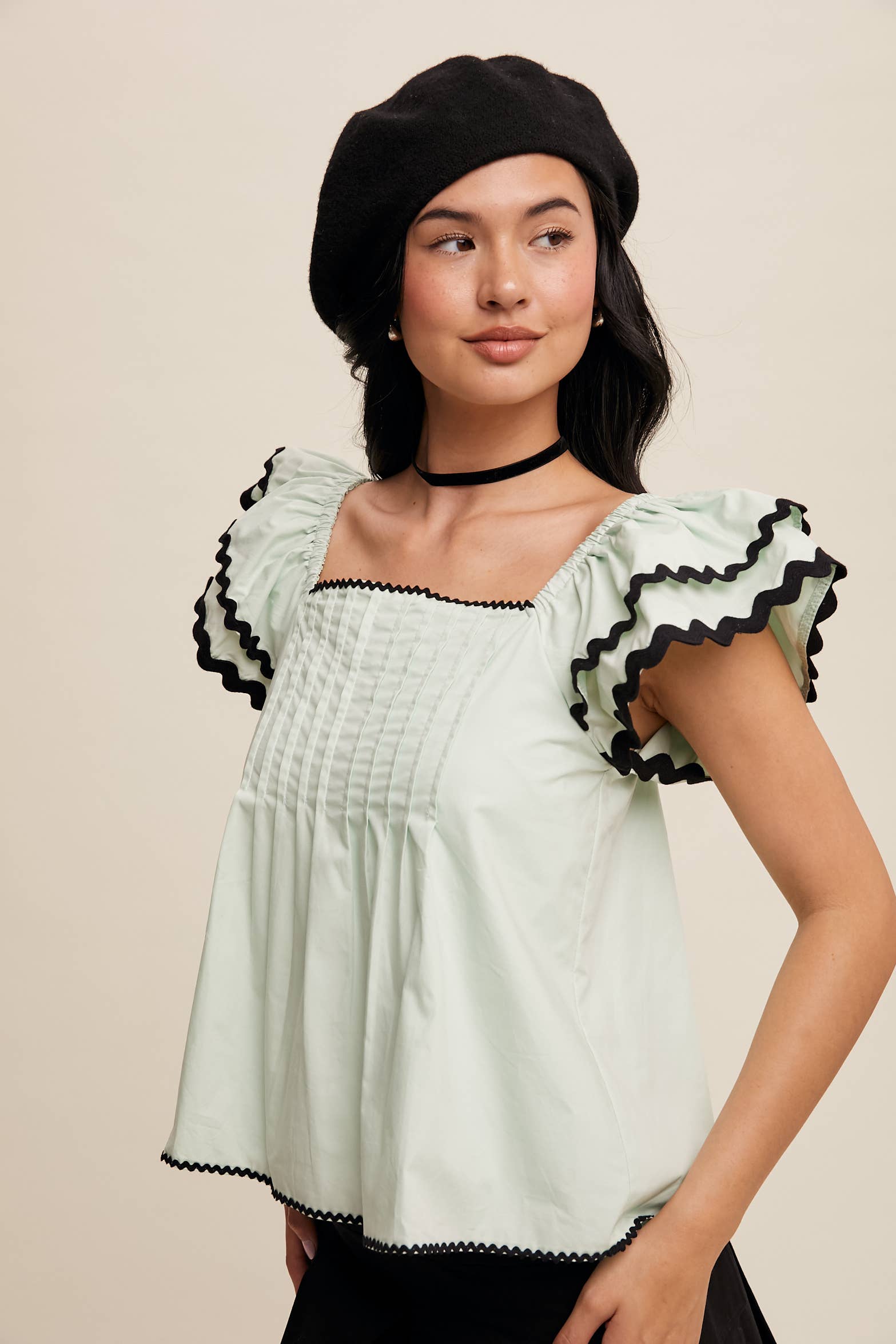 Listicle – wholesale Blouse – Women’s – Flutter-Sleeve Pintuck Top6