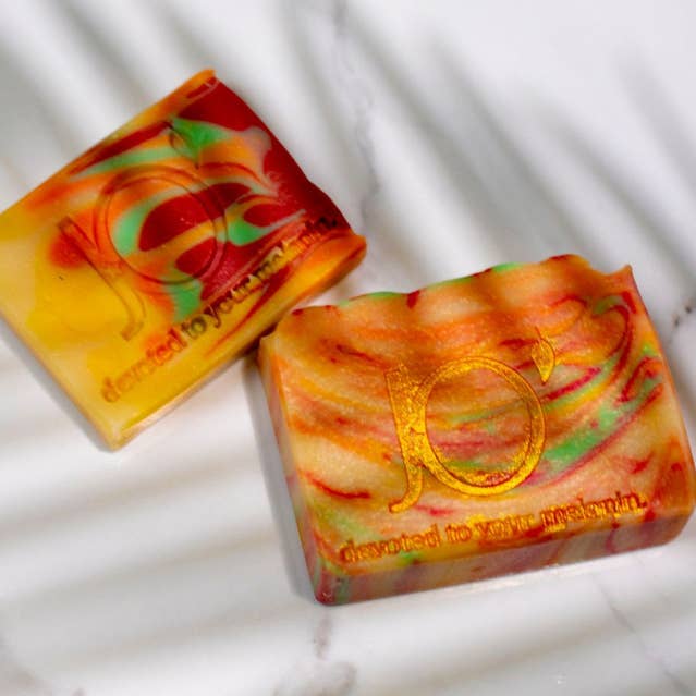 SABONETE ARTESANAL DE MANGA MAMÃO por atacado de JONELLE WILLIAMS COSMETICS