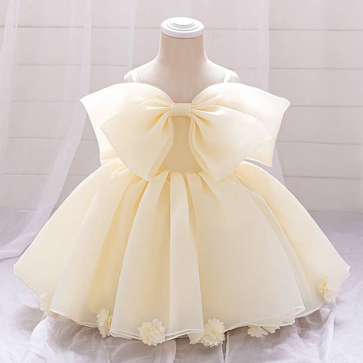 Robes maxi à rosette avec nœud en organza pour la vente par THE INTSUP USA