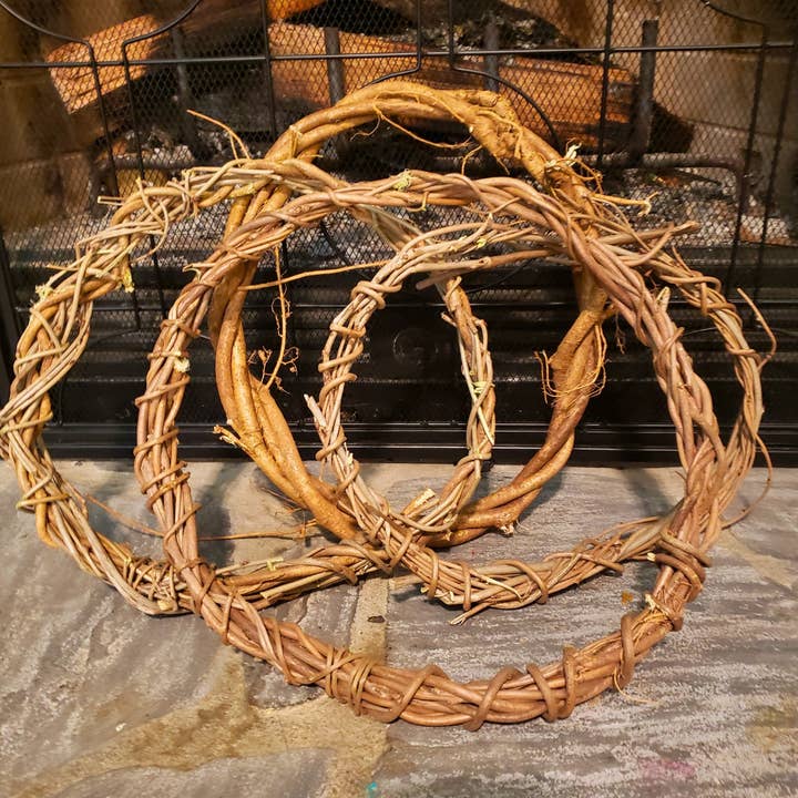 Touch of Nature Boutique - Wholesale Wreath - WOVEN WREATHS
