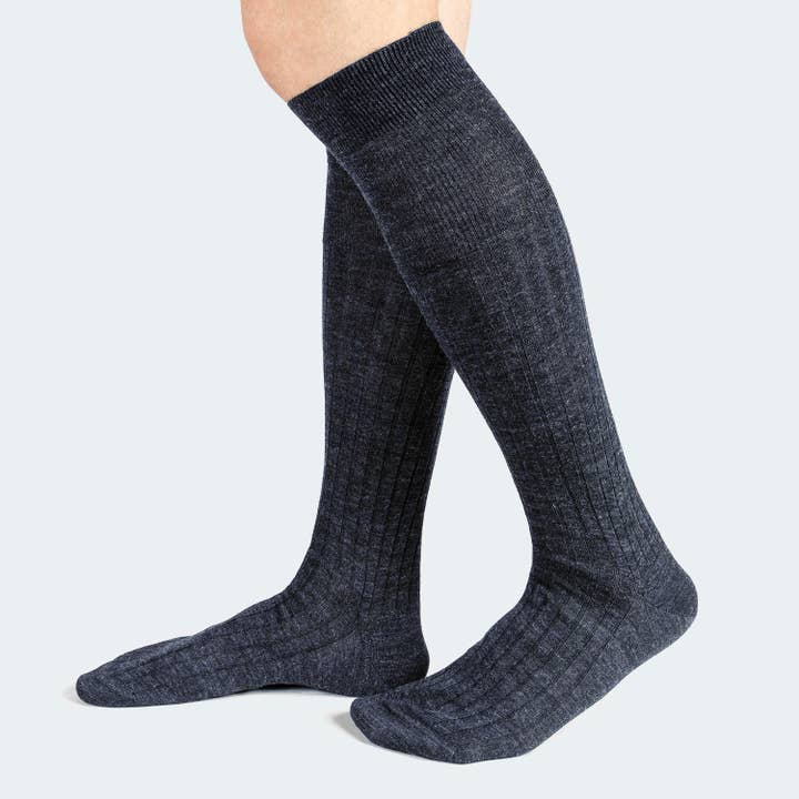 Gerippte Lammwolle am Knie in der Wadenmitte — Made in Italy (560) für den Großhandel von Ciocca