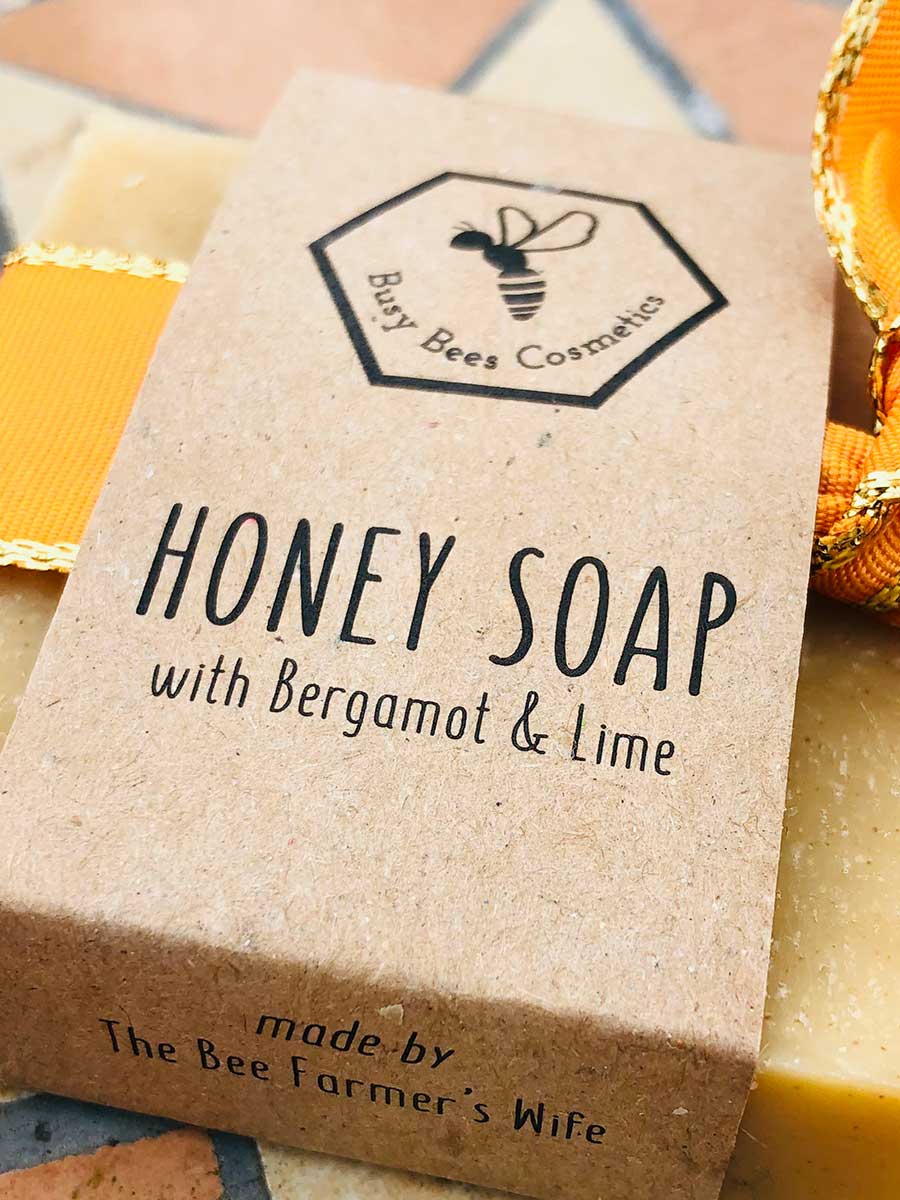 Busy Bees Cosmetics Limited - Wholesale Bar Soap - Beeswax & Honey Soap with Bergamot & Lime & Turmeric 90g0