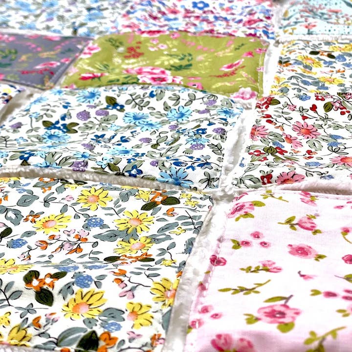 Emmanuel Création - Wholesale Makeup Remover - Eco-friendly makeup remover wipe, small model, “Liberty”2