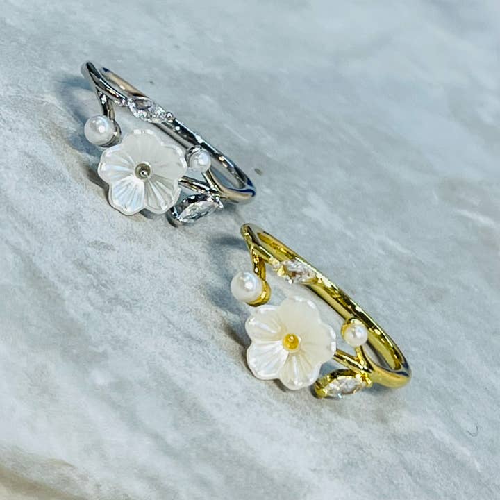 Loli – Engroshandel Ring med sten – Minimal Daisy justerbar ring med små funklende sten10