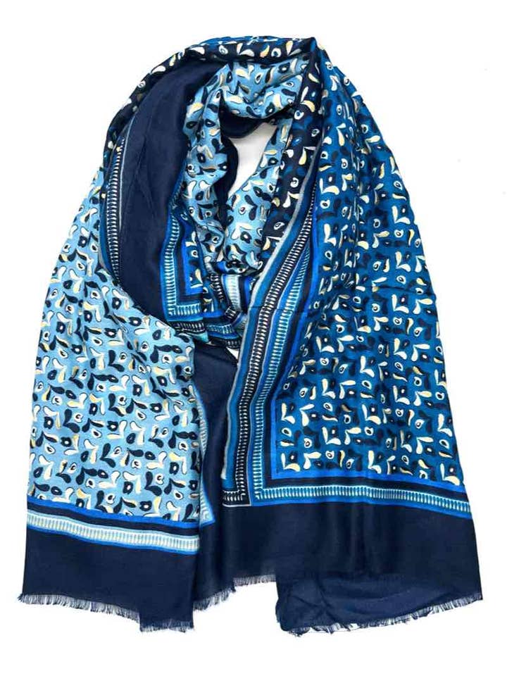 Shiny pattern scarf for wholesale by LINETA