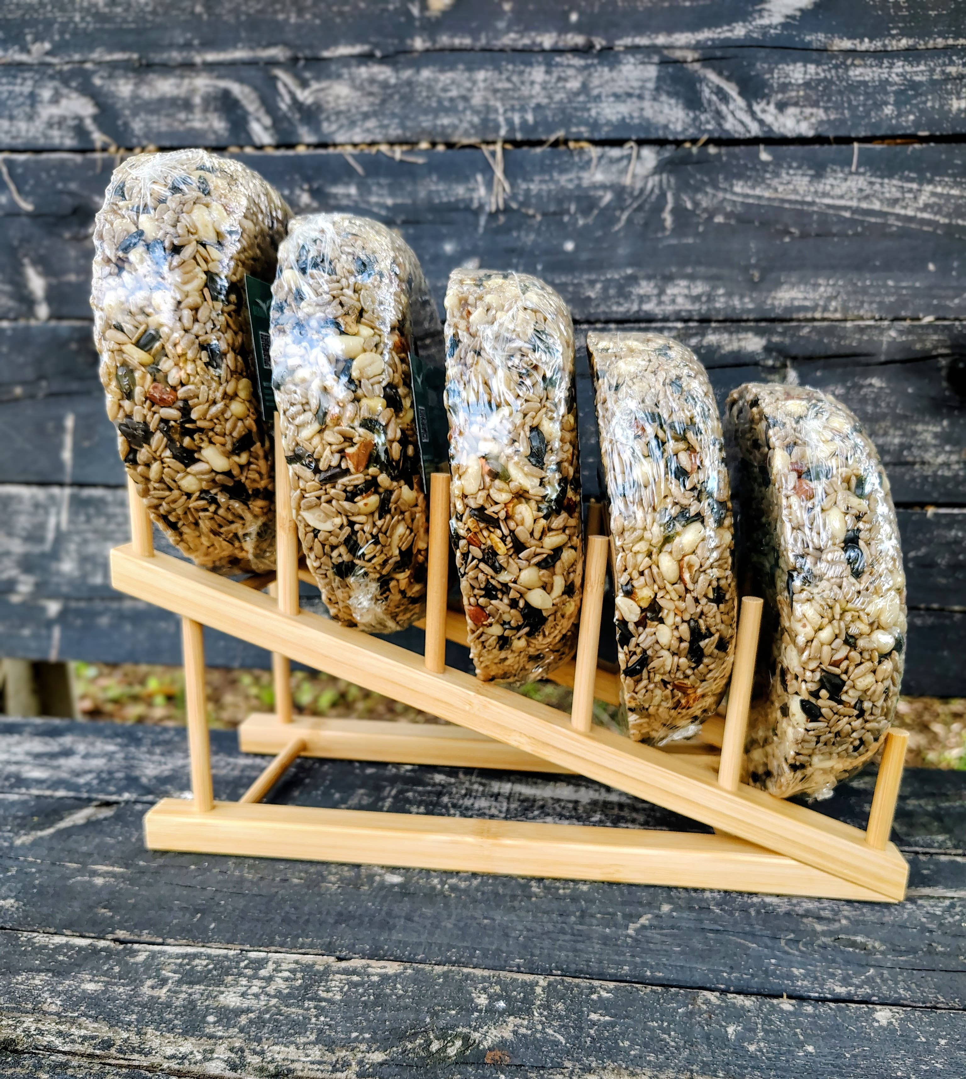 Backyard Tailz - Wholesale Bird Feeder - Birdseed Wreath (Chickadee Snack)3